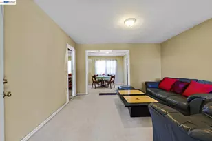 462 Hampton Rd, Hayward, CA 94541 - Photo 14