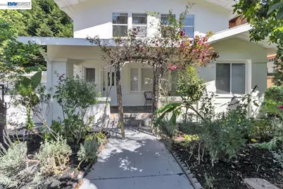 652 Valle Vista Ave, Oakland, CA 94610 - Photo 52