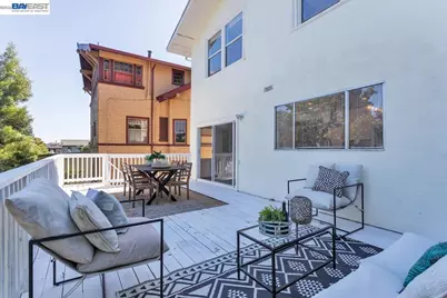 652 Valle Vista Ave, Oakland, CA 94610 - Photo 20