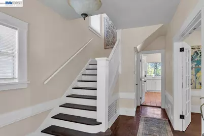 652 Valle Vista Ave, Oakland, CA 94610 - Photo 32