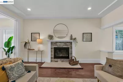 652 Valle Vista Ave, Oakland, CA 94610 - Photo 6