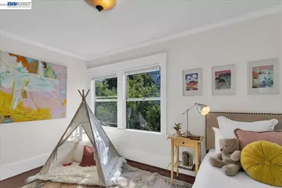 652 Valle Vista Ave, Oakland, CA 94610 - Photo 42