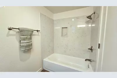1404 Pine St, Martinez, CA 94553 - Photo 22