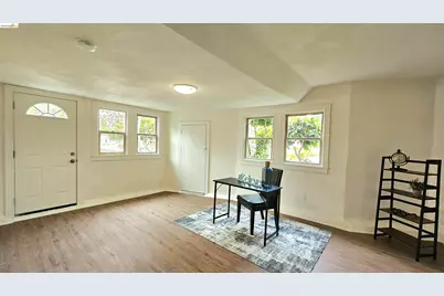 1404 Pine St, Martinez, CA 94553 - Photo 18