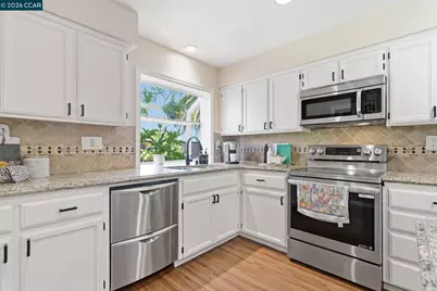 405 Tradewinds Ct, Bay Point, CA 94565 - Photo 18