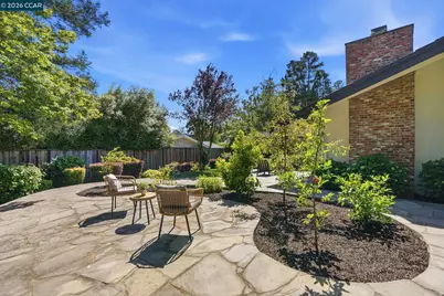 260 Corliss Dr, Moraga, CA 94556 - Photo 50