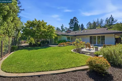 260 Corliss Dr, Moraga, CA 94556 - Photo 48