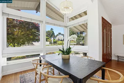 260 Corliss Dr, Moraga, CA 94556 - Photo 16