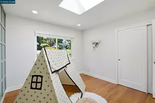 260 Corliss Dr, Moraga, CA 94556 - Photo 26