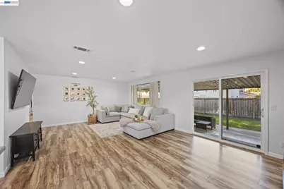 266 Stonyford Drive, Vacaville, CA 95687 - Photo 4