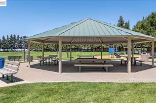 2449 Almanor Dr, Tracy, CA 95304 - Photo 86