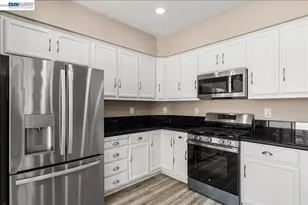 2449 Almanor Dr, Tracy, CA 95304 - Photo 24