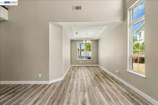 2449 Almanor Dr, Tracy, CA 95304 - Photo 6