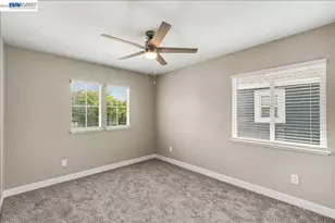 2449 Almanor Dr, Tracy, CA 95304 - Photo 54