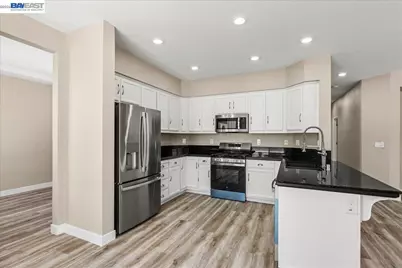 2449 Almanor Drive, Tracy, CA 95304 - Photo 18