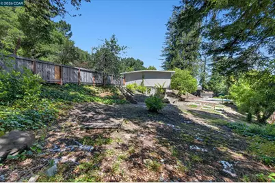 100 El Toyonal, Orinda, CA 94563 - Photo 36