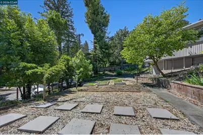 100 El Toyonal, Orinda, CA 94563 - Photo 38