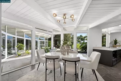 100 El Toyonal, Orinda, CA 94563 - Photo 8