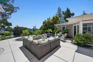 100 El Toyonal, Orinda, CA 94563 - Photo 4