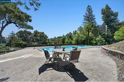 100 El Toyonal, Orinda, CA 94563 - Photo 34
