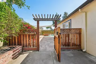 933 Algonquin Ave, Livermore, CA 94551 - Photo 32