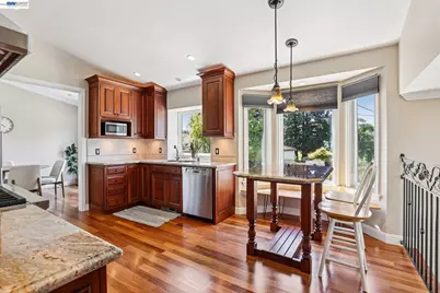 1095 Canyon Hills Rd, San Ramon, CA 94582 - Photo 6
