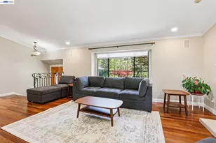 1095 Canyon Hills Rd, San Ramon, CA 94582 - Photo 2