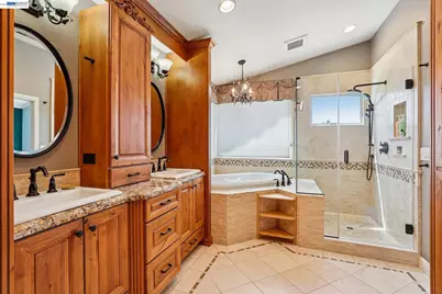 1095 Canyon Hills Rd, San Ramon, CA 94582 - Photo 16