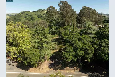5309 Jensen Rd, Castro Valley, CA 94552 - Photo 14