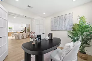 32419 Woodland Dr, Union City, CA 94587 - Photo 16
