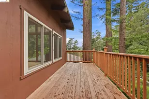 33 Eastwood Ct, Oakland, CA 94611 - Photo 34