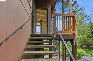 33 Eastwood Ct, Oakland, CA 94611 - Photo 6