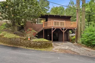 33 Eastwood Ct, Oakland, CA 94611 - Photo 2