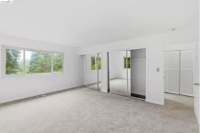 33 Eastwood Ct, Oakland, CA 94611 - Photo 20