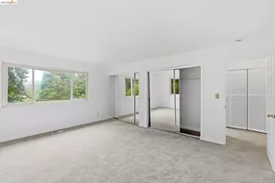 33 Eastwood Ct, Oakland, CA 94611 - Photo 20