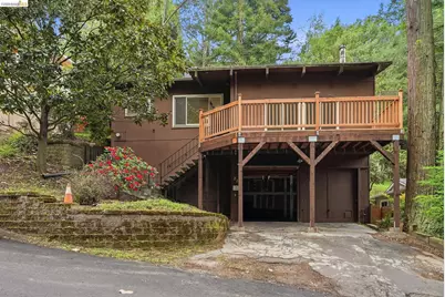33 Eastwood Ct, Oakland, CA 94611 - Photo 2