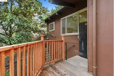 33 Eastwood Ct, Oakland, CA 94611 - Photo 4