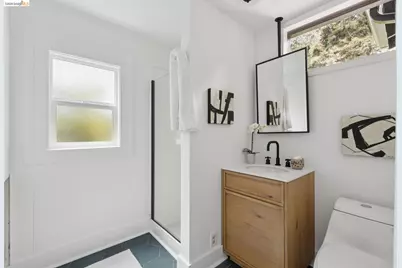 2121 Carleton St, Berkeley, CA 94704 - Photo 34