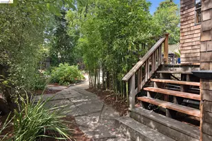 2121 Carleton St, Berkeley, CA 94704 - Photo 62