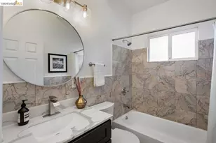 2343 Mastlands Dr, Oakland, CA 94611 - Photo 28