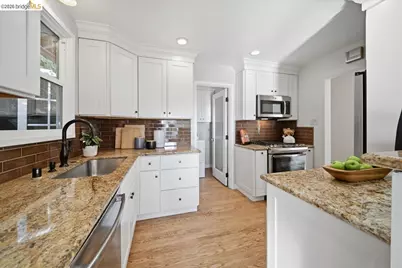 2925 Shasta Rd, Berkeley, CA 94708 - Photo 20