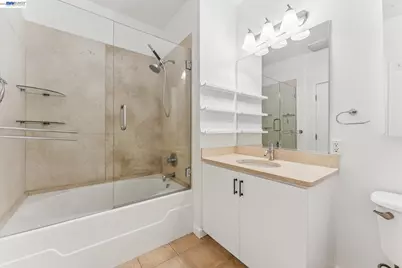 630 Thomas L Berkley Way #803, Oakland, CA 94612 - Photo 6