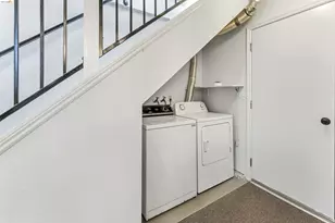 1544 Channing Way, Berkeley, CA 94703 - Photo 14