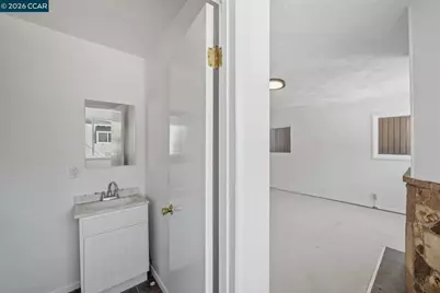 2109 22nd St, San Francisco, CA 94107 - Photo 6
