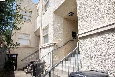 701 43rd St, Oakland, CA 94609 - Photo 4