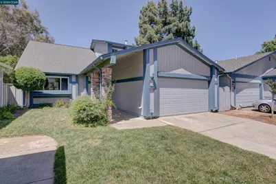 585 Mt Dell Dr, Clayton, CA 94517 - Photo 2