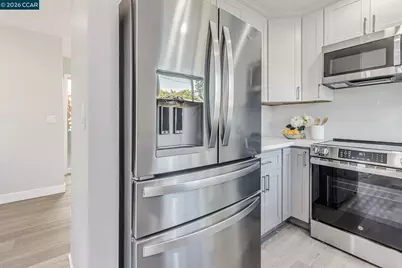 820 Hooshang Ct, Cupertino, CA 95014 - Photo 8