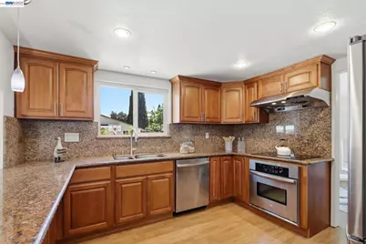 1170 Bennett Ct, Fremont, CA 94536 - Photo 22