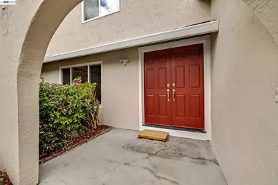 3279 Santa Barbara Ct, Union City, CA 94587 - Photo 2