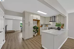 3279 Santa Barbara Ct, Union City, CA 94587 - Photo 10
